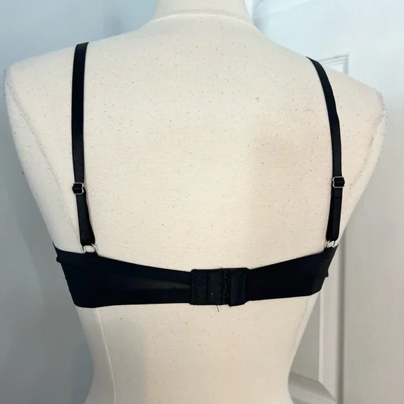 Vince Camuto Bras - Picture 5 of 11